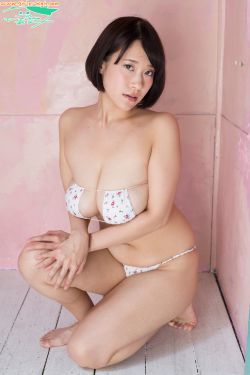 郭美美素颜